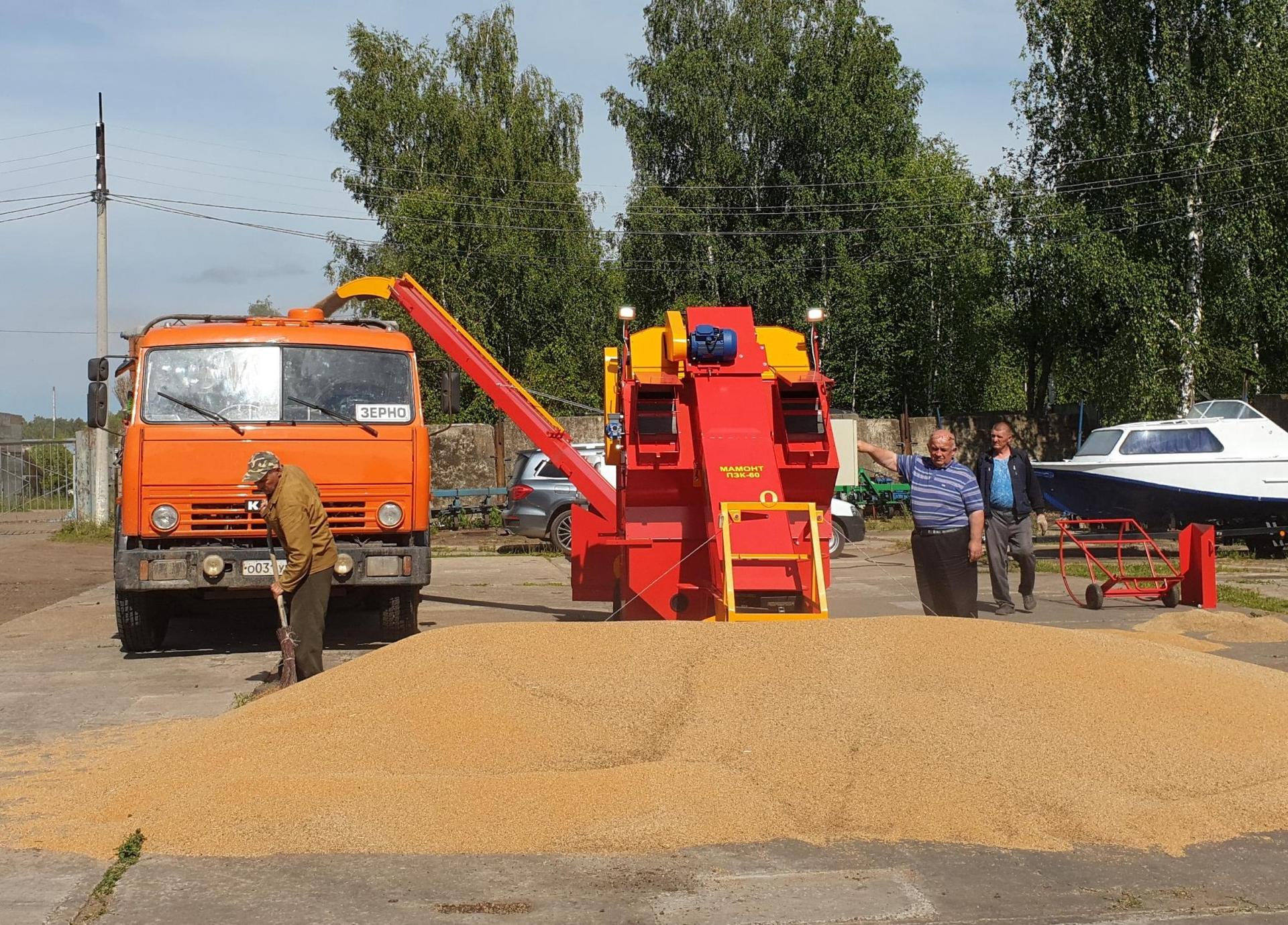 Очередной рекорд в урожае зерновых в РФ: сельхозмашины ВЗС помогли обеспечить оперативный сбор и погрузку сельхозкультур